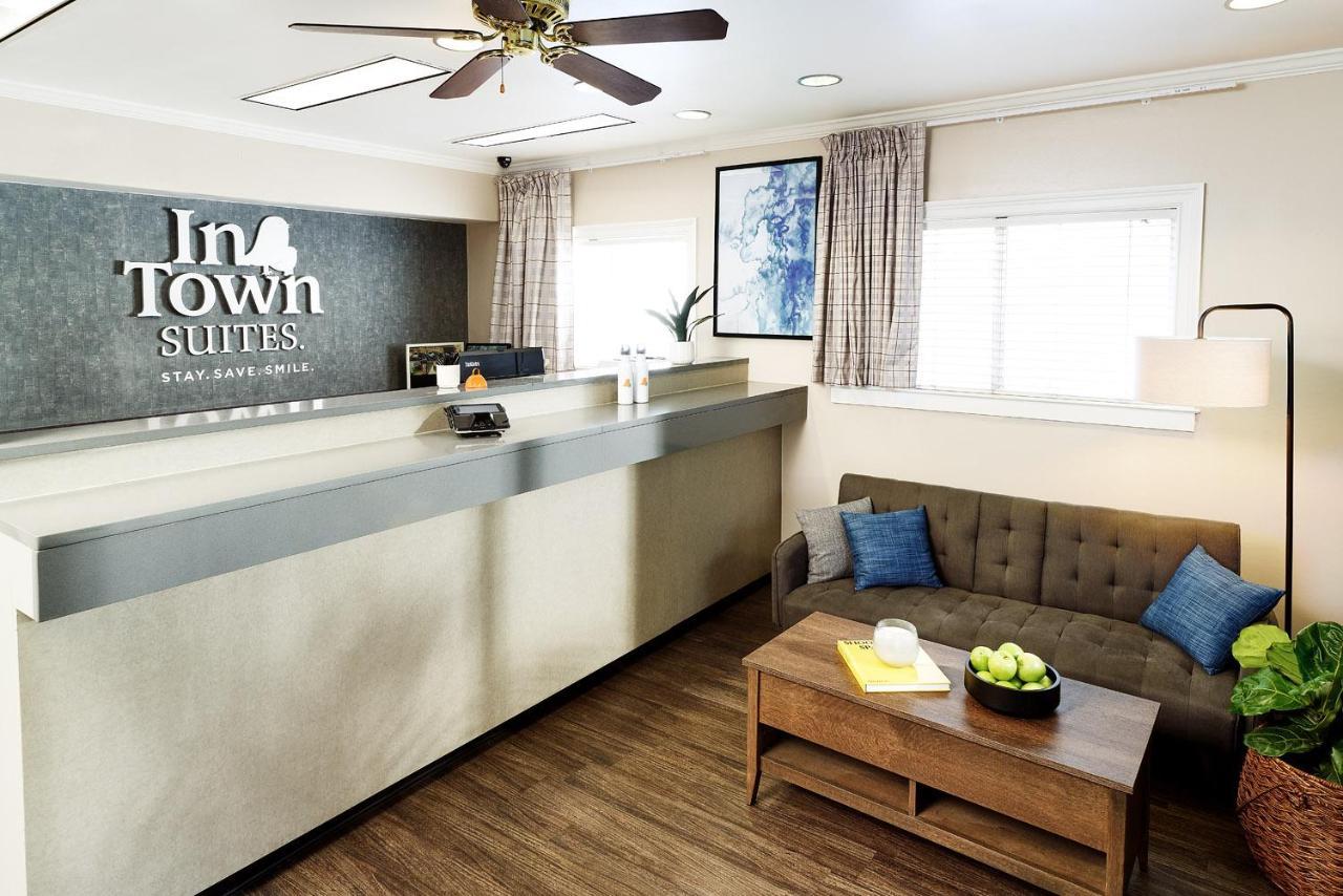 Intown Suites Extended Stay Select Denver - Aurora South Exterior foto