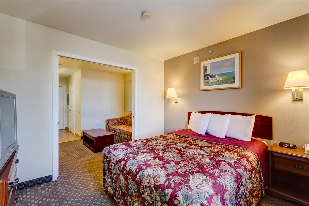 Intown Suites Extended Stay Select Denver - Aurora South Exterior foto