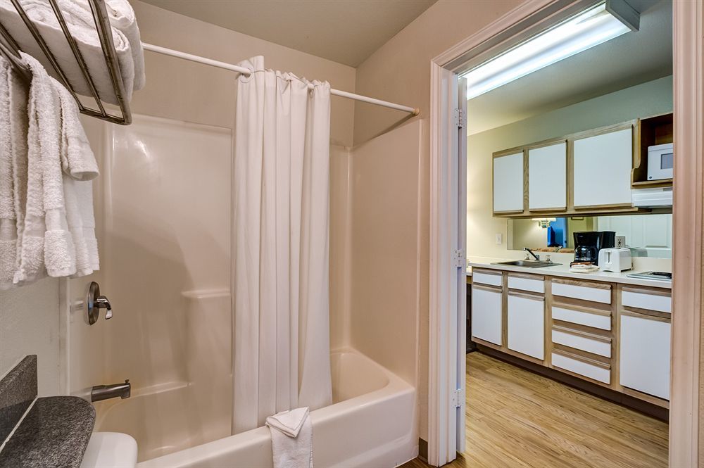 Intown Suites Extended Stay Select Denver - Aurora South Exterior foto